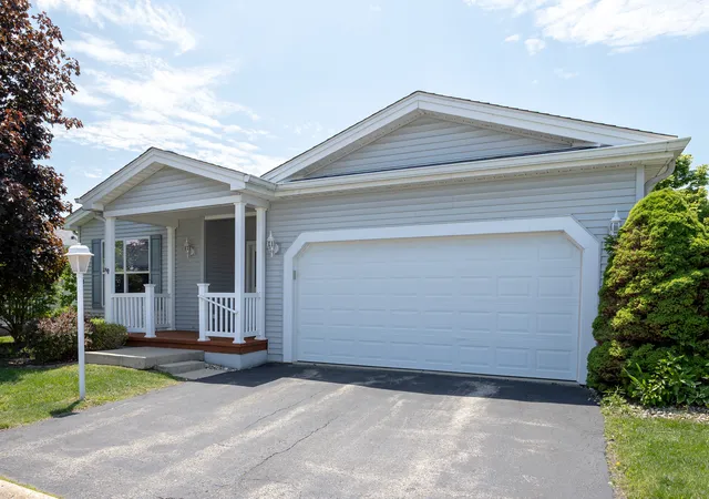 Homes for sale in Grayslake, IL | 212 Rodeo Dr #2179, Grayslake, IL 60030 | MLS# 12661183