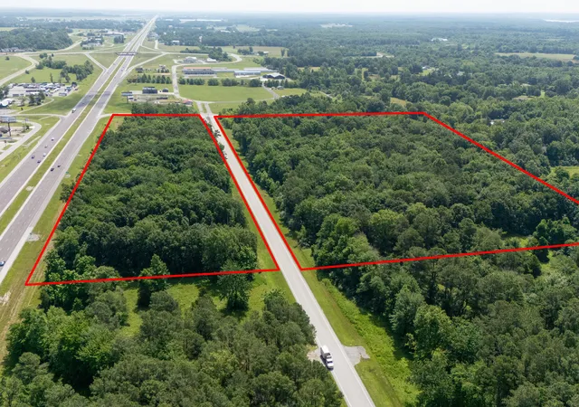 2nd image of 1501a Main St, Carterville, IL 62918 | MLS# 12661275