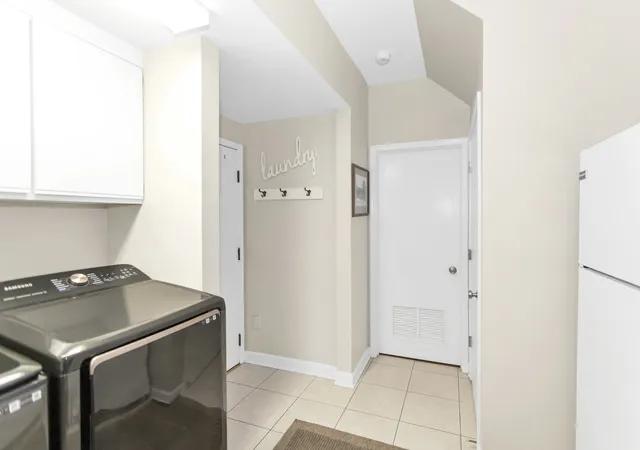 57th image of 1415 W Hawthorne St, Arlington Heights, IL 60005 | MLS# 12661488