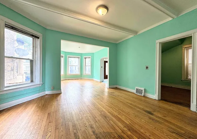 Homes for sale in Chicago, IL | 3914 W Gladys Ave, Chicago, IL 60624 | MLS# 12661600
