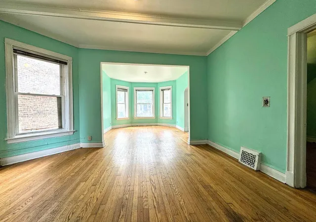 Homes for sale in Chicago, IL | 3914 W Gladys Ave, Chicago, IL 60624 | MLS# 12661600