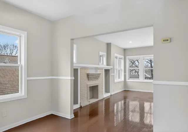 Photo 3 of Sale Pending at 8005 S Blackstone Ave, Chicago, IL 60619 | MLS# 12661606 | Listing updated on 2026-08-03