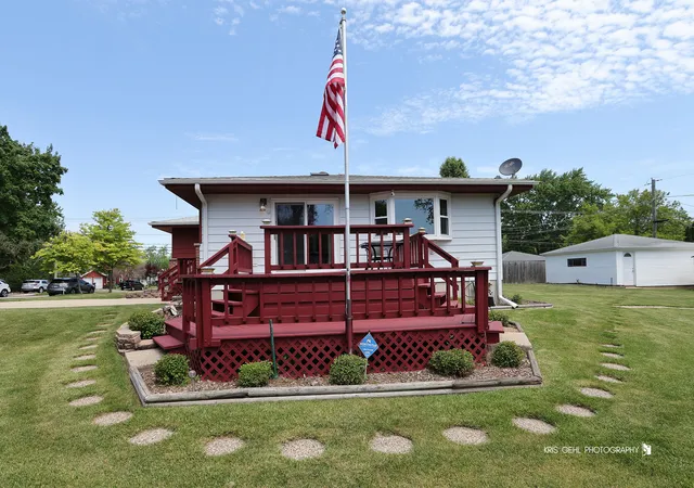 Homes for sale in Zion, IL | 2019 Gilboa Ave, Zion, IL 60099 | MLS# 12661727