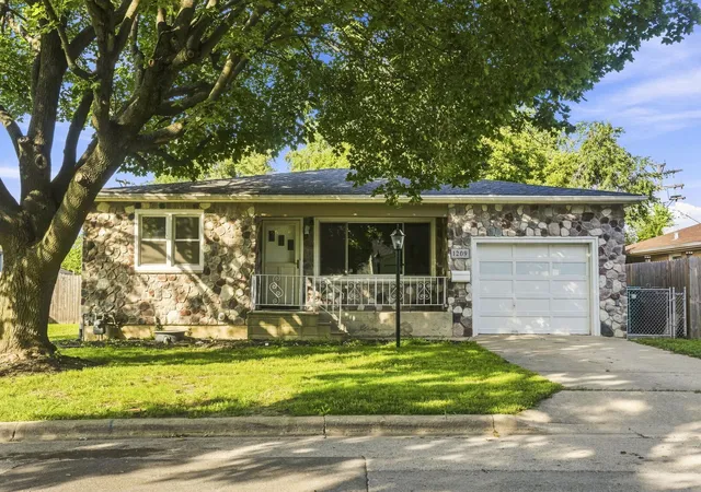 1st image of 1209 Colorado Ave, Joliet, IL 60435 | MLS# 12661740