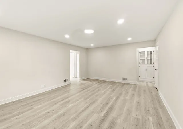 2nd image of 1209 Colorado Ave, Joliet, IL 60435 | MLS# 12661740