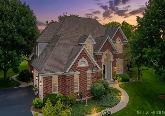 Homes for sale in Geneva, IL | 955 Harbor Town Ct, Geneva, IL 60134 | MLS# 12661746