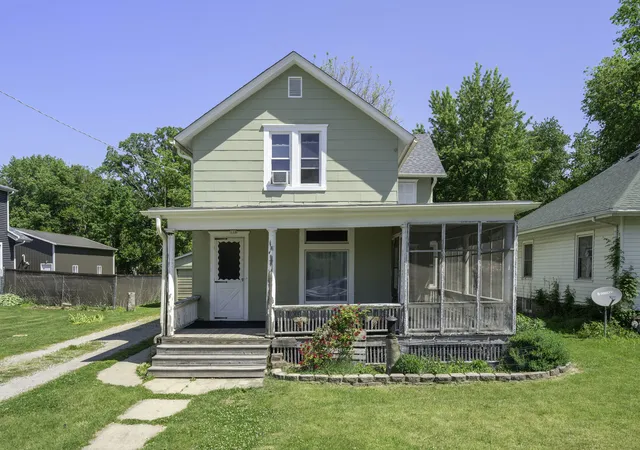 Homes for sale in Earlville, IL | 116 W Union St, Earlville, IL 60518 | MLS# 12661765