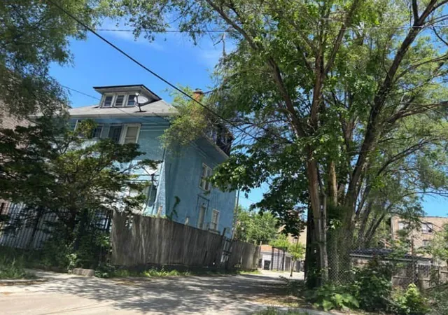 4th image of 5460 W Fulton St, Chicago, IL 60644 | MLS# 12661798