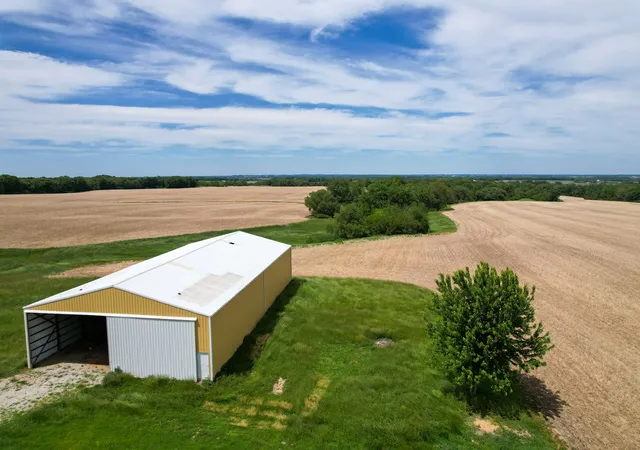 26th image of 15503 North Ave, Tiskilwa, IL 61368 | MLS# 12661877