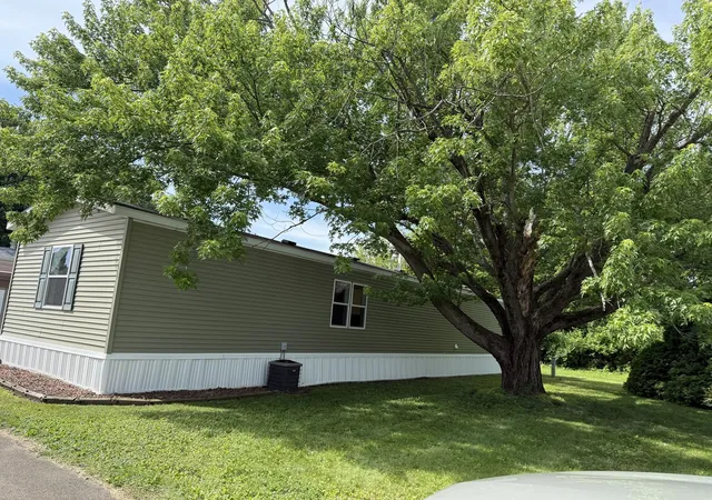 3rd image of 324 Cedarhaven Dr, Princeton, IL 61356 | MLS# 12661999