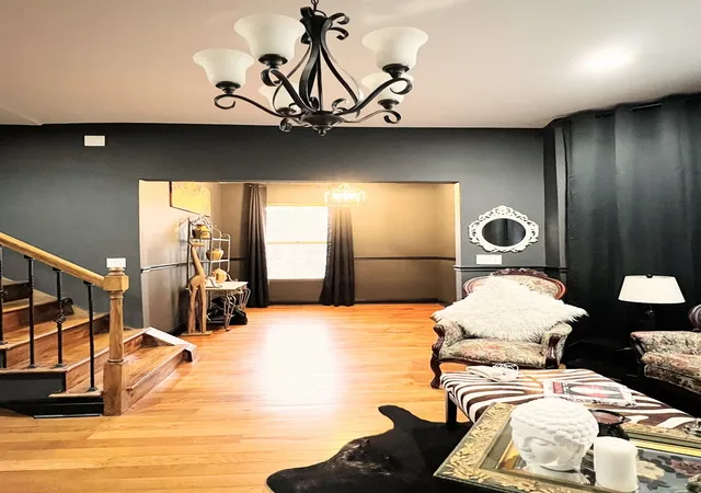 Homes for sale in Chicago, IL | 7714 S Marquette Ave, Chicago, IL 60649 | MLS# 12662000