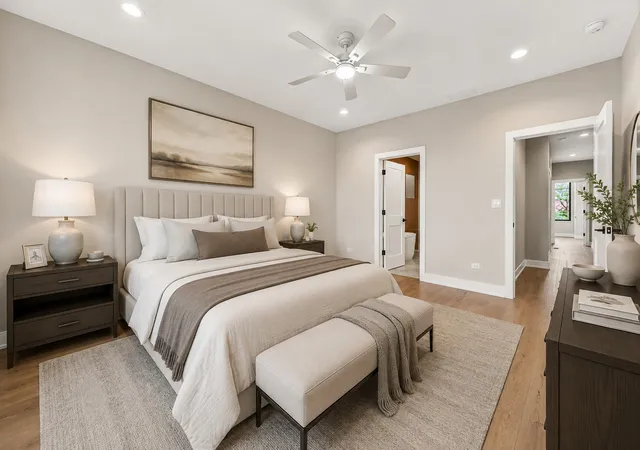 Listing Photo 5 - Condo for sale in building located at 1435 S Trumbull Ave, Chicago, IL 60623