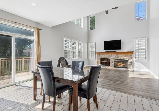 3rd image of 2401 Stonybrook St, Wauconda, IL 60084 | MLS# 12662093