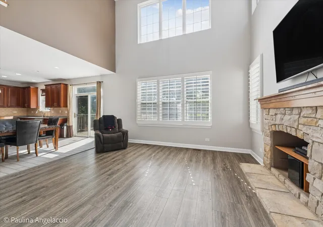 4th image of 2401 Stonybrook St, Wauconda, IL 60084 | MLS# 12662093