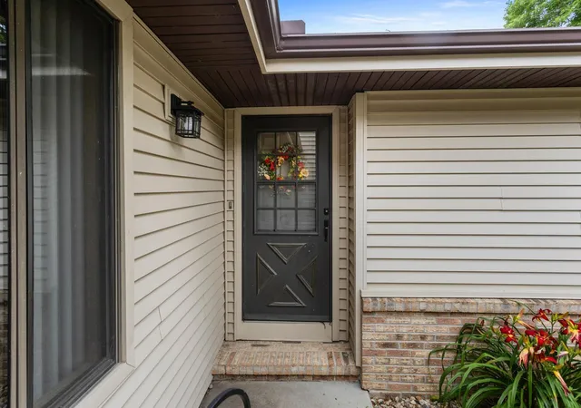 Homes for sale in Urbana, IL | 2005 Eagle Ridge Ct #D, Urbana, IL 61802 | MLS# 12662105