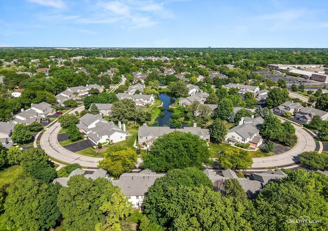 Homes for sale in Batavia, IL | 63 Jericho Lane, Batavia, IL 60510 | Houzeo