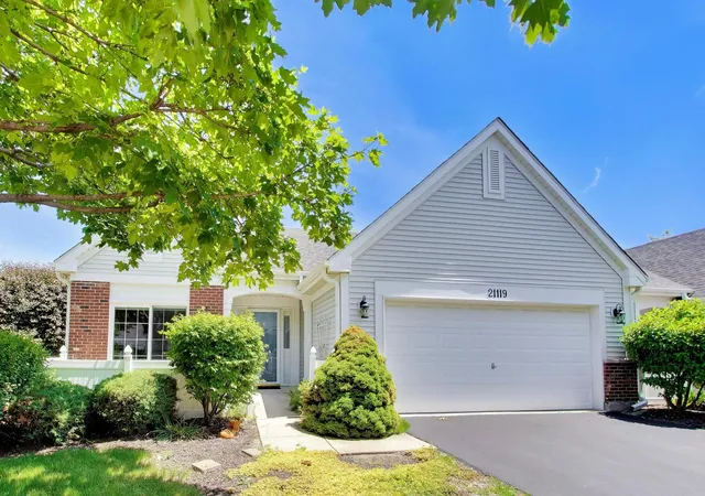 Homes for sale in Plainfield, IL | 21119 W Braxton Ln, Plainfield, IL 60544 | MLS# 12662432