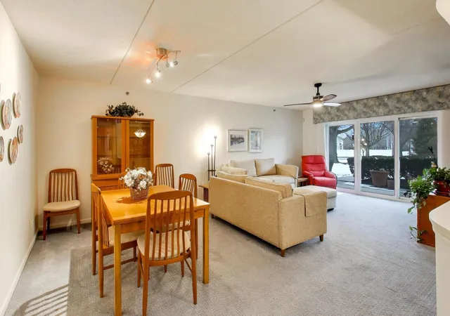 4th image of 710 Creekside Dr #104A, Mount Prospect, IL 60056 | MLS# 12662479