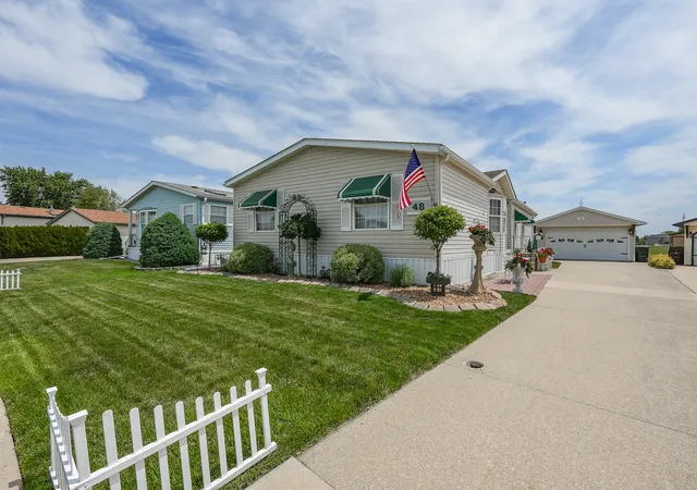 Homes for sale in Manteno, IL | 48 Norway Dr, Manteno, IL 60950 | MLS# 12662486