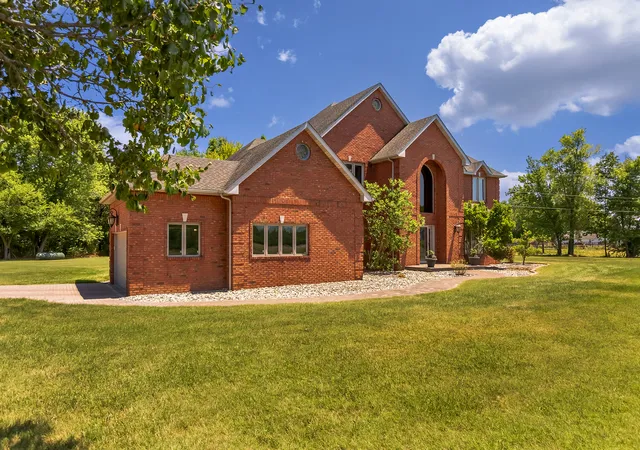 Photo 3 of Sale Pending at 12863 Bowling Aly Rd, Benton, IL 62812 | MLS# 12662614 | Listing updated on 2026-09-16