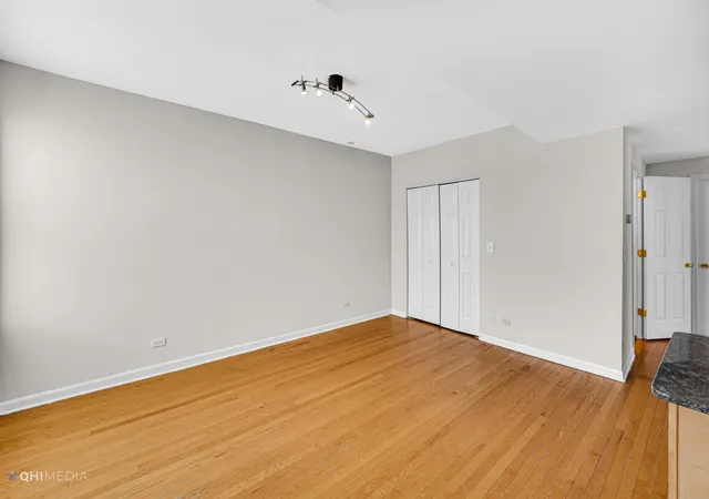 Homes for sale in Chicago, IL | 2316 W Rosemont Ave, Chicago, IL 60659