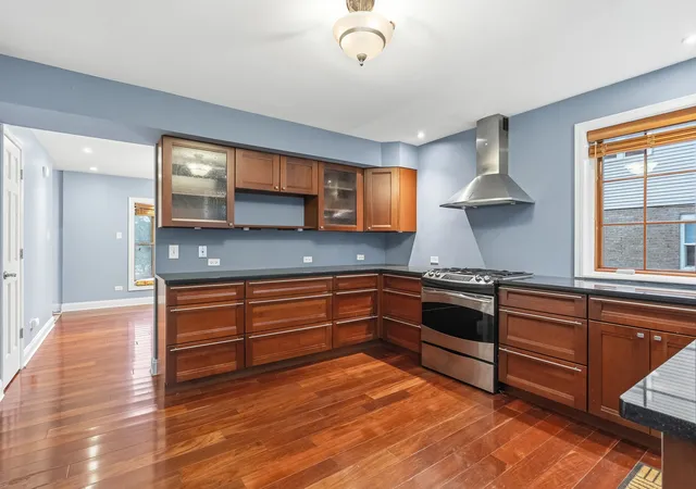 3rd image of 17720 67Th Ave, Tinley Park, IL 60477 | MLS# 12662829
