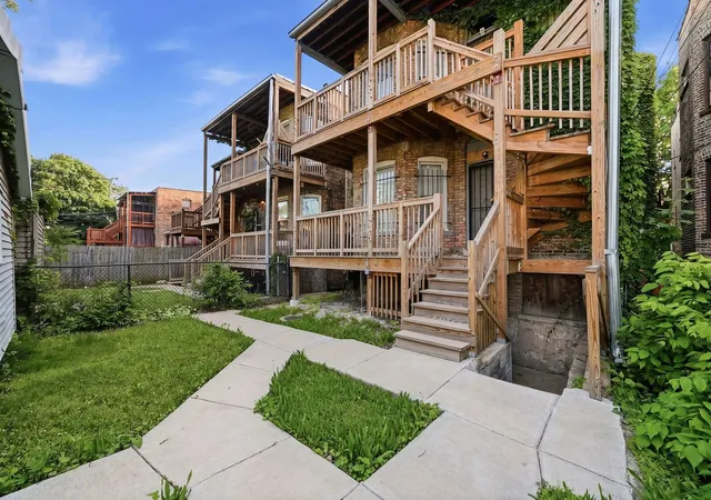 Homes for sale in Chicago, IL | 6127 S Champlain Ave S, Chicago, IL 60637 | MLS# 12662851