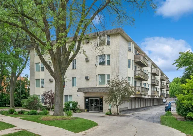 1st image of 8232 Niles Center Rd #214, Skokie, IL 60077 | MLS# 12662964