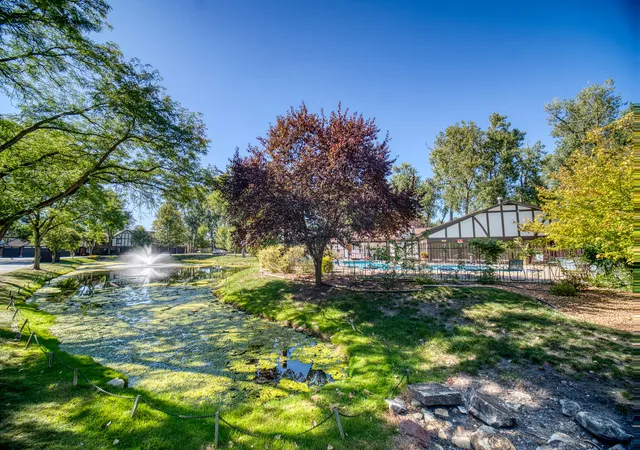 Homes for sale in Palos Hills, IL | 8245 Poplar Ln #5B, Palos Hills, IL 60465 | MLS# 12662967