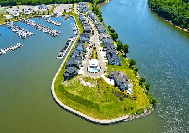1st image of 324 Leeward Wy, Ottawa, IL 61350 | MLS# 12662979
