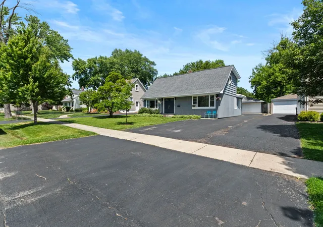 Homes for sale in Downers Grove, IL | 4335 Prospect Ave, Downers Grove, IL 60515 | MLS# 12662994