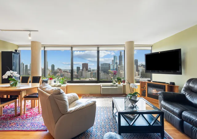 5th image of 155 N Harbor Dr #4101-4102, Chicago, IL 60601 | MLS# 12662998