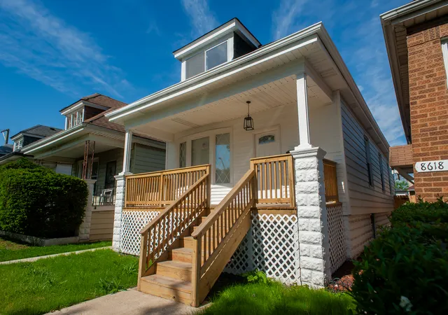 Homes for sale in Chicago, IL | 8620 S Union Ave, Chicago, IL 60620 | MLS# 12663077