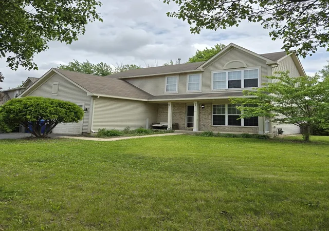 Homes for sale in Montgomery, IL | 2201 Andrew Trl, Montgomery, IL 60538 | MLS# 12663083