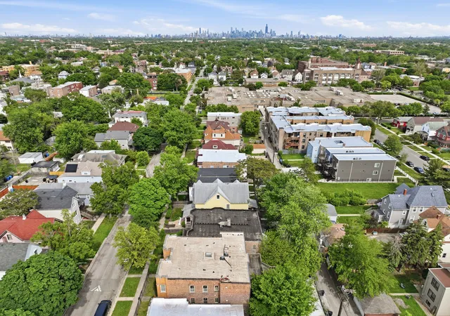 36th image of 5729 W Ohio St, Chicago, IL 60644 | MLS# 12663096