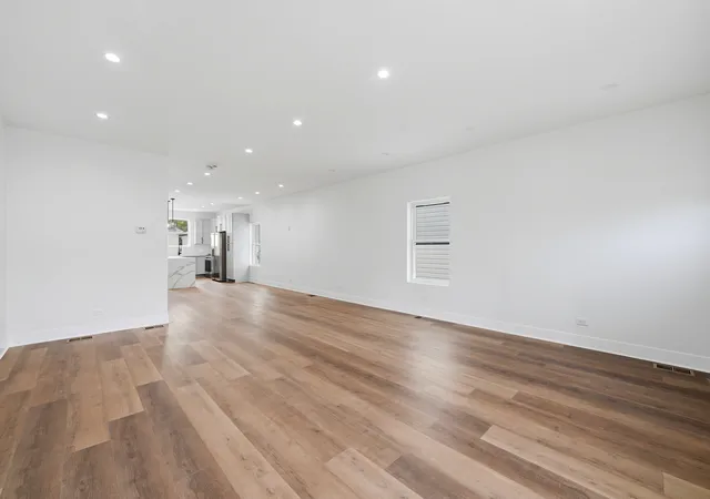 5th image of 5729 W Ohio St, Chicago, IL 60644 | MLS# 12663096
