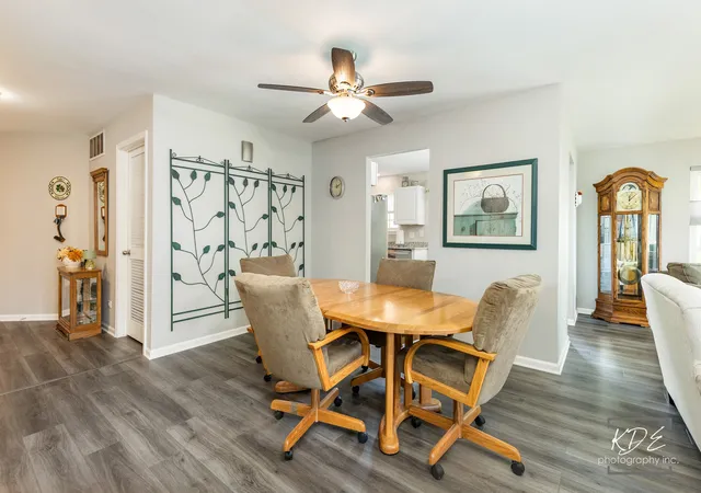 Photo 3 of Townhouse for sale at 21255 Silktree Cir, Plainfield, IL 60544 | MLS# 12663171 | Listing updated on 2026-08-26