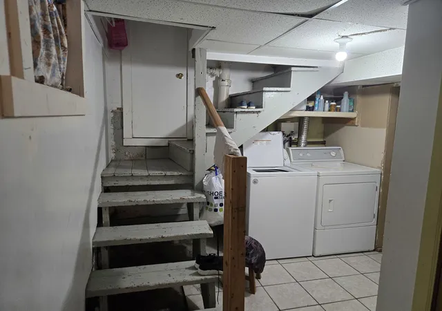 image of 953 Elizabeth St, Elgin, IL 60120 | MLS# 12663203