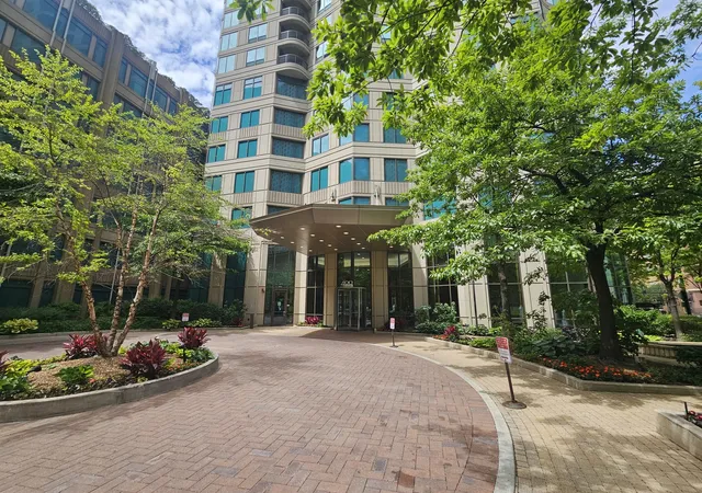 1st image of 400 N La Salle Dr #3306, Chicago, IL 60654 | MLS# 12663225