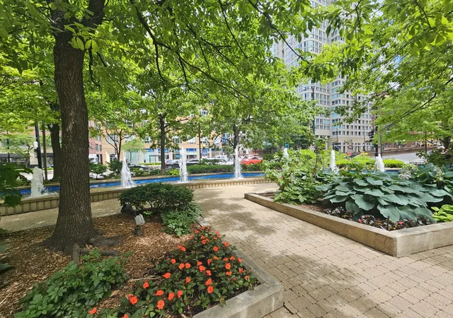21st image of 400 N La Salle Dr #3306, Chicago, IL 60654 | MLS# 12663225