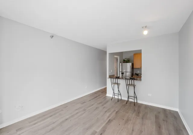 5th image of 400 N La Salle Dr #3306, Chicago, IL 60654 | MLS# 12663225