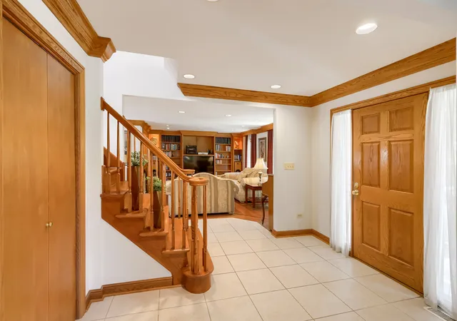 Photo 3 of Single family home for sale at 616 W Park St, Arlington Heights, IL 60005 | MLS# 12663348 | Listing updated on 2026-09-13
