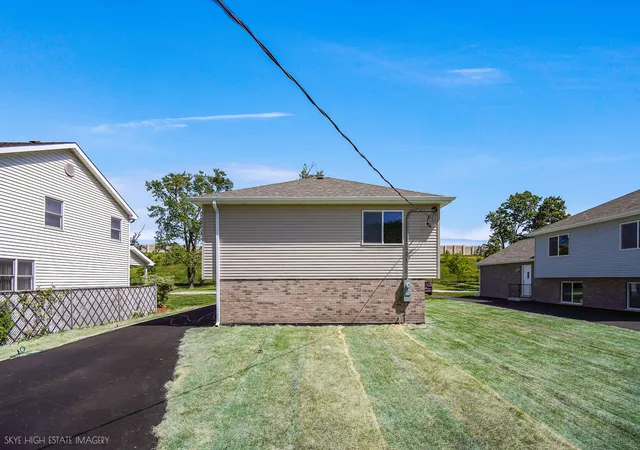 29th image of 1411 W 172nd St, East Hazel Crest, IL 60429 | MLS# 12663363