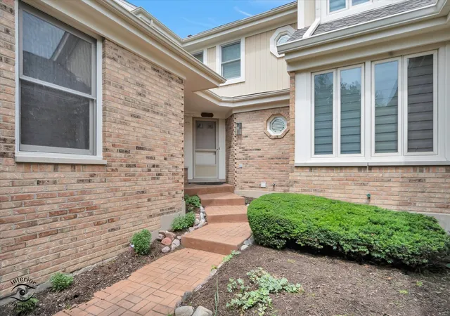 Homes for sale in Orland Park, IL | 14727 Golf Rd, Orland Park, IL 60462 | MLS# 12663504