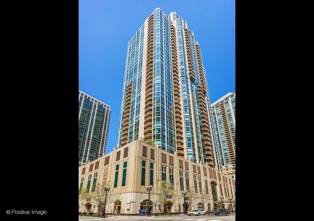 Homes for sale in Chicago, IL | 21 E Huron St #1201, Chicago, IL 60611 | MLS# 12663531