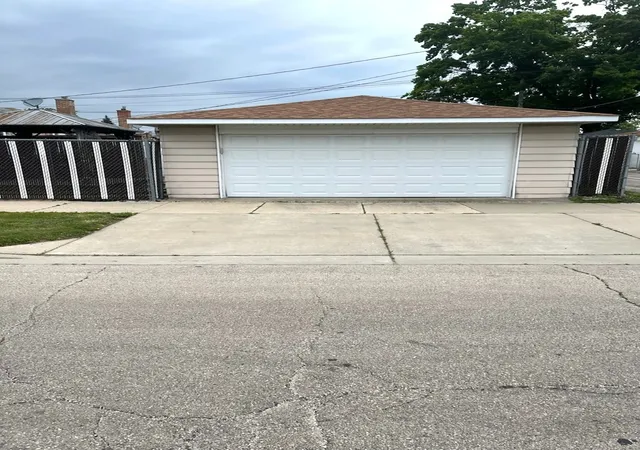Photo 3 of Single family home for sale at 5959 S Rutherford Ave, Chicago, IL 60638 | MLS# 12663534 | Listing updated on 2026-09-04
