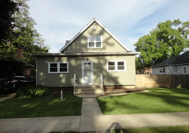 Photo 1 of Single family home for sale at 2305 Elisha Ave, Zion, IL 60099 | MLS# 12663550 | Listing updated on 2026-09-03
