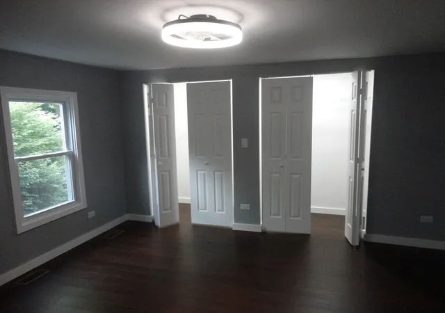 Photo 4 of Single family home for sale at 2305 Elisha Ave, Zion, IL 60099 | MLS# 12663550 | Listing updated on 2026-09-03