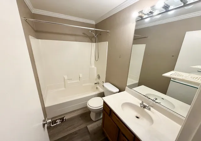 5th image of 28W560 Bolles Ave, West Chicago, IL 60185 | MLS# 12663558