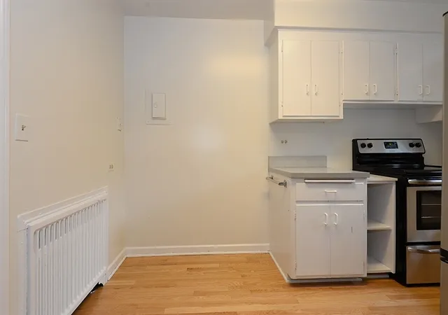5th image of 1402 Hinman Ave, Evanston, IL 60201
